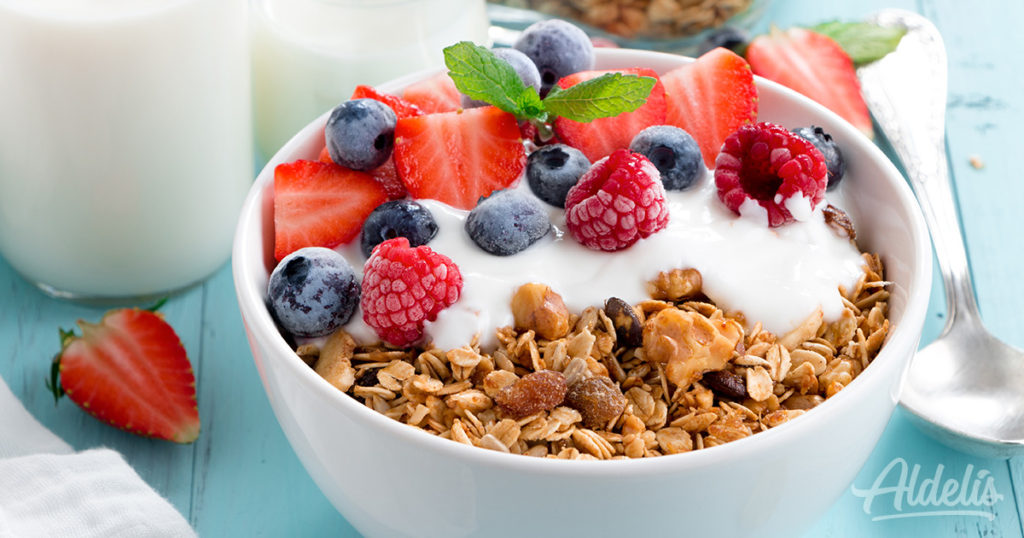 Yogur con cereales y fruta Aldelís