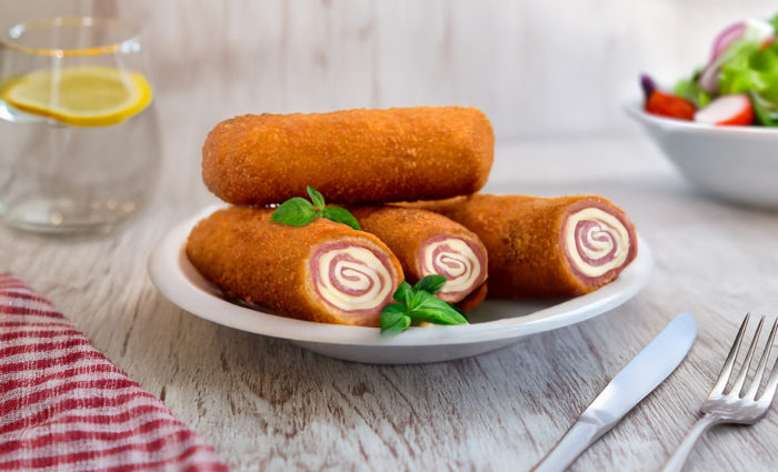 Flamenquines extracrujientes cocinados